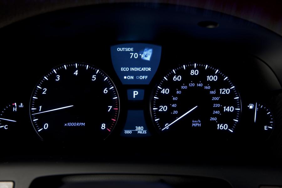  Lexus LS460L 2010 года  (фото 10 из 28)